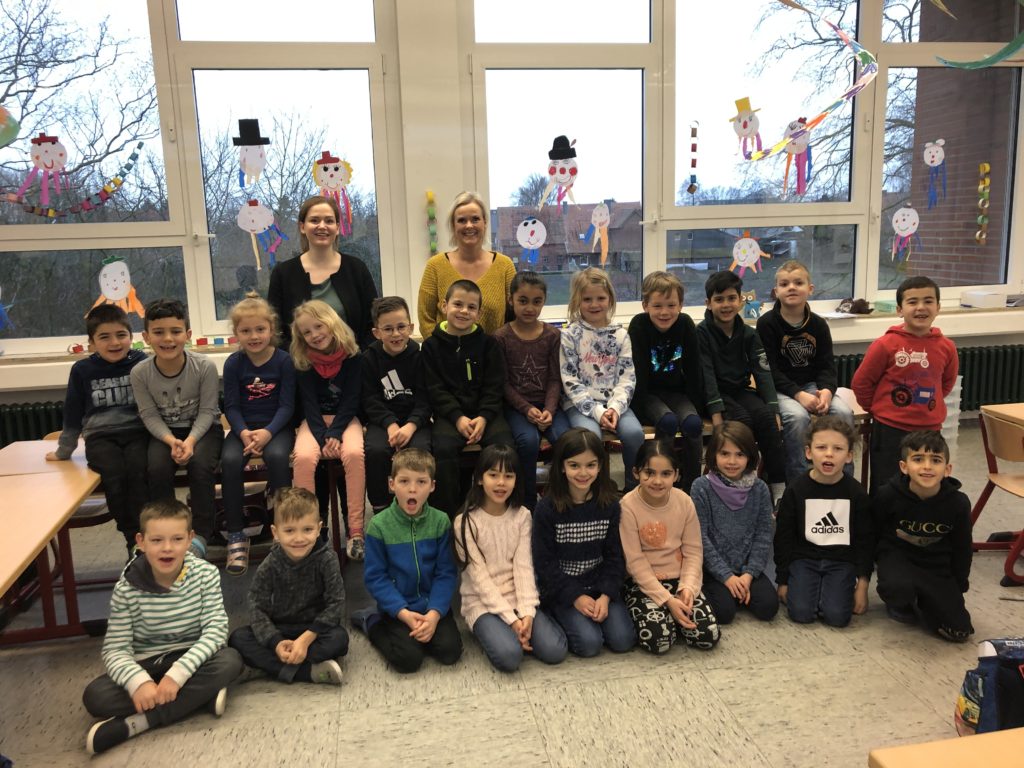 Klassenfoto Eulen Klassenfoto Eulen